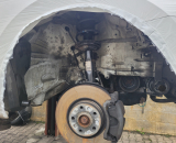 Škoda Superb nástřik podvozku a dutin voskem Dinitrol